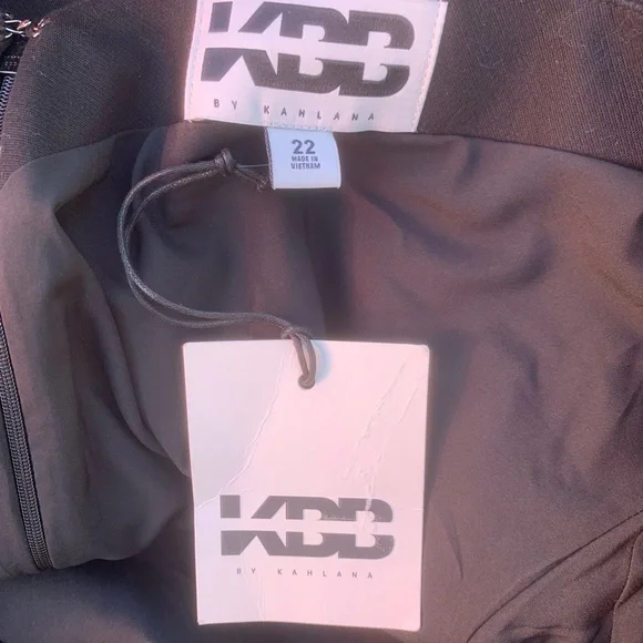 NWT KBB by Kahlana Elegant long sleeves  Black Women's sweatshirt Dress - Picture 5 of 5